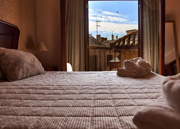 Caserío de Aljibillos 5 hab 8 camas 4 baños